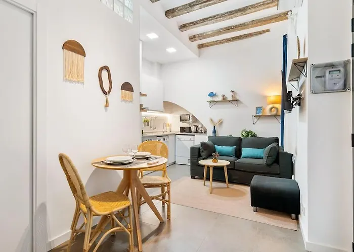 Almirall B2 Appartement *